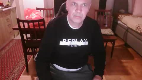 neno89654 online show from 01-31-26, 07:23