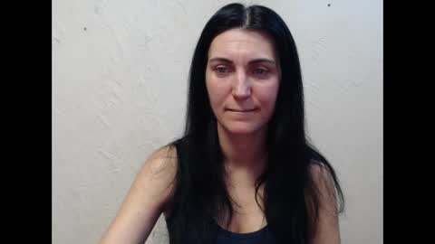 Nensy online show from 02-19-25, 02:23