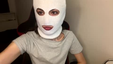 Snapshot of nensyxgenry chatting on 04-21-26, 02:37 Fieryblow online show from 04-21-26, 02:37