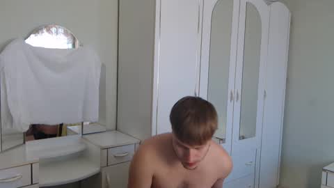 Snapshot of nenvol1 chatting on 01-18-25, 10:06 better ask online show from 01-18-25, 10:06