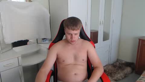 Snapshot of nenvol1 chatting on 09-10-25, 10:48 better ask online show from 09-10-25, 10:48