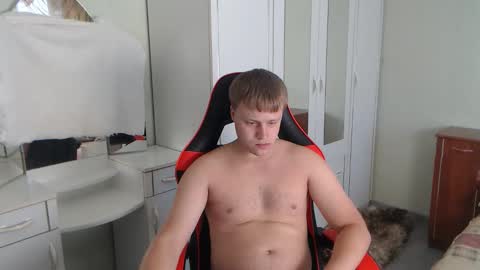 Snapshot of nenvol1 chatting on 09-19-25, 12:06 better ask online show from 09-19-25, 12:06