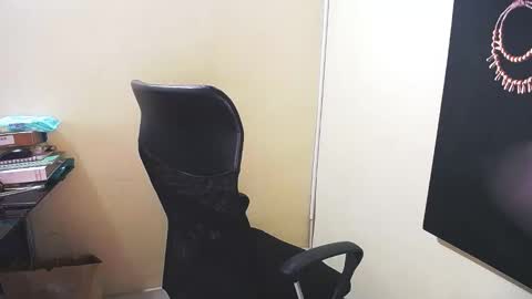 kelly lopez online show from 01-14-25, 01:49