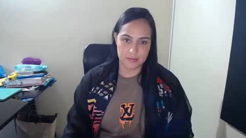 kelly lopez online show from 02-12-25, 01:27