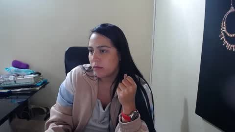 kelly lopez online show from 02-19-25, 02:23