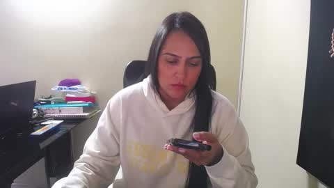 kelly lopez online show from 10-13-25, 12:16