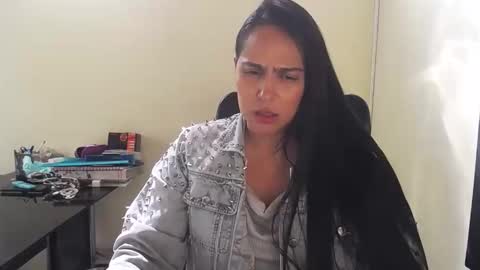 kelly lopez online show from 11-22-25, 02:27