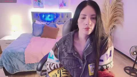 Snapshot of neo_sarah_ chatting on 07-01-26, 03:41 Sarah online show from 07-01-26, 03:41