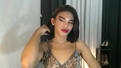 neomi online show from 01-06-26, 07:17