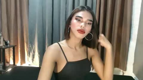 neomi online show from 02-10-26, 07:07