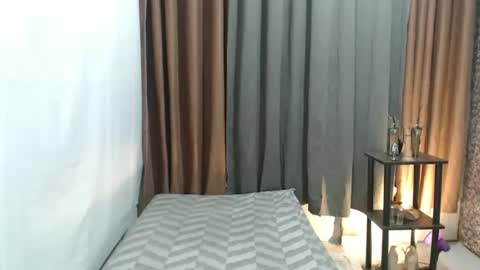 neomi online show from 03-11-26, 04:24