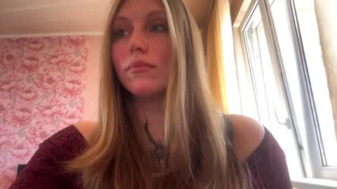 neomimaddern online show from 04-06-26, 08:59