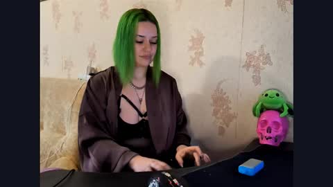 Snapshot of neonnectar_ chatting on 11-16-25, 12:33 Ada online show from 11-16-25, 12:33