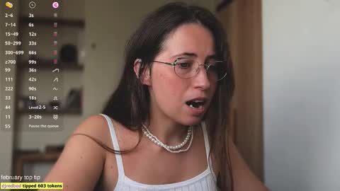 Snapshot of neonquack chatting on 02-09-26, 03:43 Riley online show from 02-09-26, 03:43