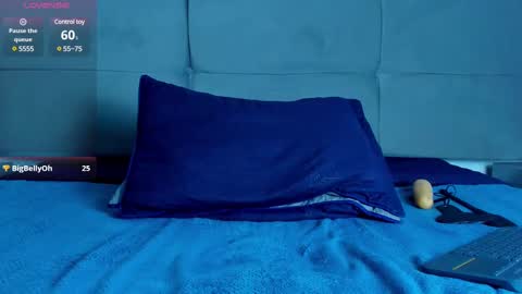 Snapshot of neoraptis chatting on 02-26-25, 12:16 NeoRaptis jhonatan online show from 02-26-25, 12:16