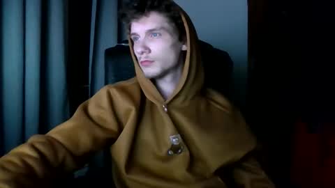 nephew_p online show from 03-09-26, 01:31