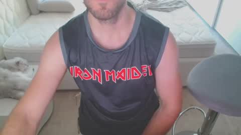 Snapshot of nerchia_89 chatting on 09-19-25, 03:24 Nerchia89 online show from 09-19-25, 03:24