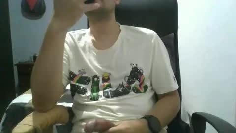 MrBull online show from 04-28-26, 04:17