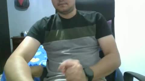 MrBull online show from 05-08-26, 04:51