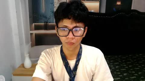 Snapshot of nerdy_nate chatting on 07-26-26, 04:53 Ethan online show from 07-26-26, 04:53