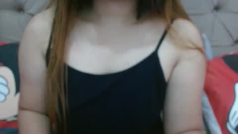 Snapshot of nerdypinaypie chatting on 12-19-25, 01:34 nerdypinaypie online show from 12-19-25, 01:34