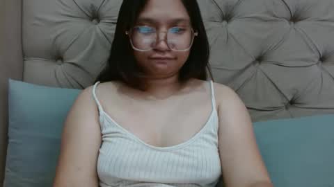Snapshot of nerdypinaypie chatting on 02-17-26, 01:46 nerdypinaypie online show from 02-17-26, 01:46