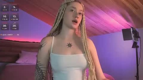 Snapshot of nerissa_xo chatting on 06-17-26, 12:40 Nerissa online show from 06-17-26, 12:40