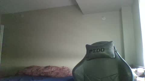 Snapshot of nessie_005 chatting on 12-13-24, 10:13 Nessie 005 online show from 12-13-24, 10:13