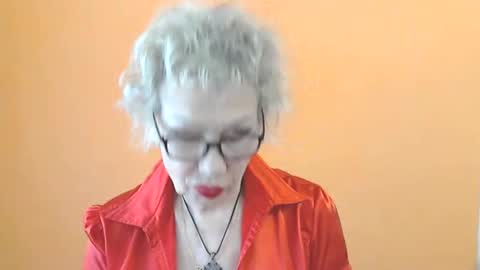 NessyJenixs online show from 05-21-26, 08:10