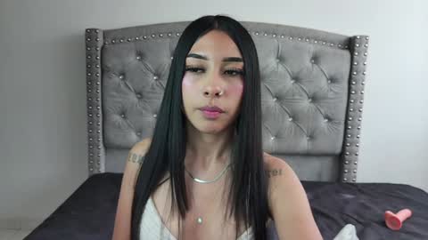 nesuko_kamado online show from 01-06-25, 05:49