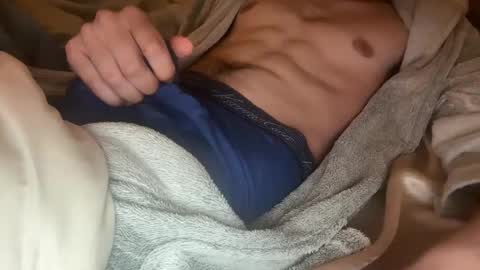 Snapshot of netflixchillin20 chatting on 01-06-25, 11:51 alpha online show from 01-06-25, 11:51