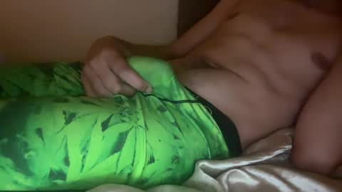 Snapshot of netflixchillin20 chatting on 09-30-25, 08:41 alpha online show from 09-30-25, 08:41