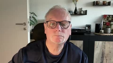 Snapshot of nettermann1968 chatting on 12-18-25, 10:10 nettermann1968 online show from 12-18-25, 10:10