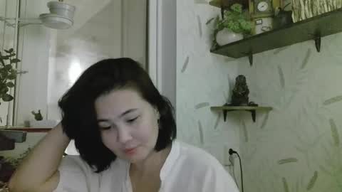 Snapshot of nettie_allie chatting on 02-19-26, 08:16 Nettie Allie online show from 02-19-26, 08:16