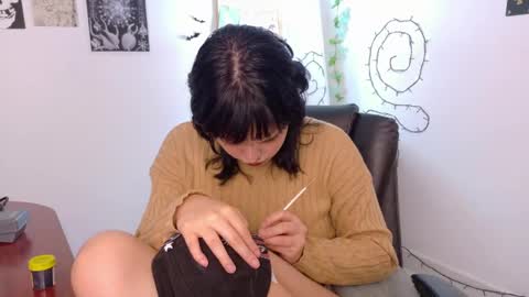Snapshot of neurotic_witch chatting on 04-28-26, 08:19 Mar online show from 04-28-26, 08:19