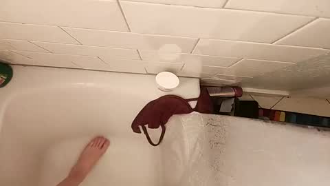 neuroticawilde online show from 12-01-25, 05:51