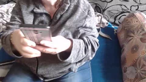 Lilly  online show from 02-24-26, 08:56