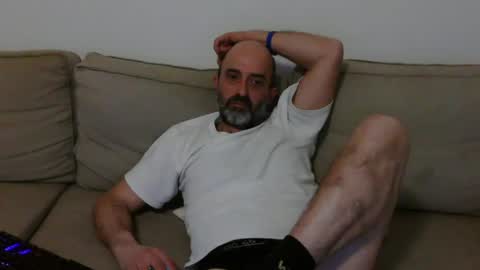 Snapshot of new_simi_74 chatting on 02-14-25, 07:33 simi online show from 02-14-25, 07:33