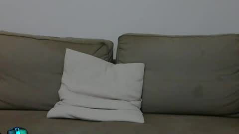 Snapshot of new_simi_74 chatting on 02-15-25, 07:06 simi online show from 02-15-25, 07:06