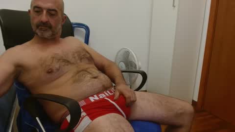 Snapshot of new_simi_74 chatting on 09-08-25, 05:45 simi online show from 09-08-25, 05:45