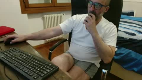 simi online show from 04-03-26, 06:28