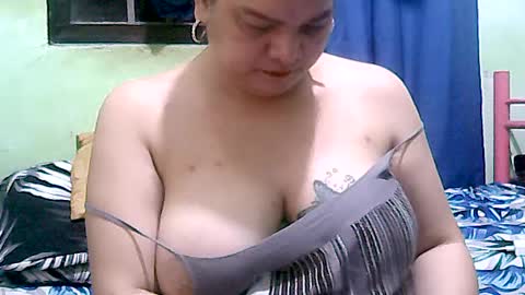 Snapshot of new_taboo_fetishqueen chatting on 07-14-26, 05:07 mariapaula online show from 07-14-26, 05:07