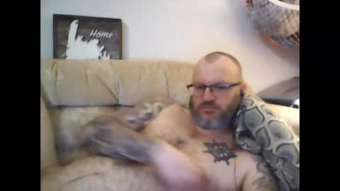 Snapshot of newbreed666 chatting on 02-27-25, 01:38 NEWBREED666 online show from 02-27-25, 01:38