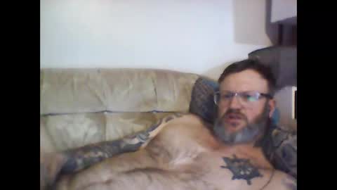 Snapshot of newbreed666 chatting on 12-02-25, 12:38 NEWBREED666 online show from 12-02-25, 12:38