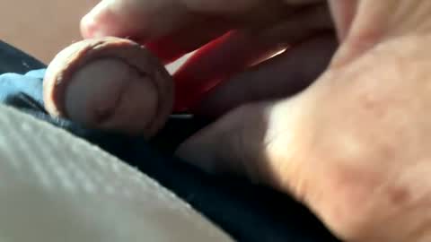 Snapshot of newbroome chatting on 09-21-25, 04:08 newbroome online show from 09-21-25, 04:08