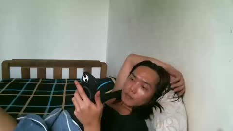 Snapshot of newest_star69 chatting on 02-26-25, 05:42 Lucy Pearl online show from 02-26-25, 05:42