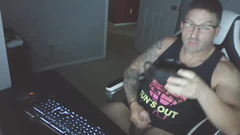 newevo online show from 09-09-25, 01:54