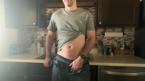 newguy_097 online show from 09-20-25, 12:00