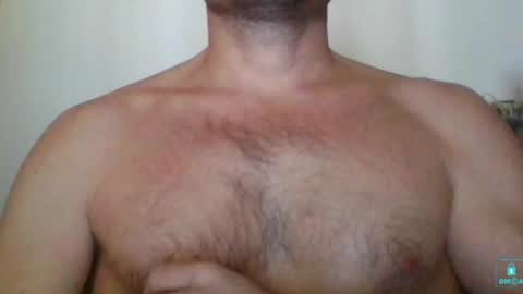 Snapshot of newtyguy90 chatting on 12-23-24, 02:28 newtyguy90 online show from 12-23-24, 02:28