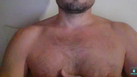 Snapshot of newtyguy90 chatting on 12-29-24, 08:26 newtyguy90 online show from 12-29-24, 08:26